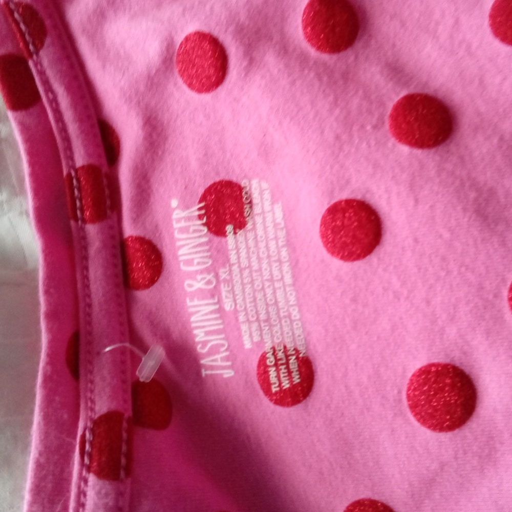 P j. By # Jasmine & Ginger size E.L.
